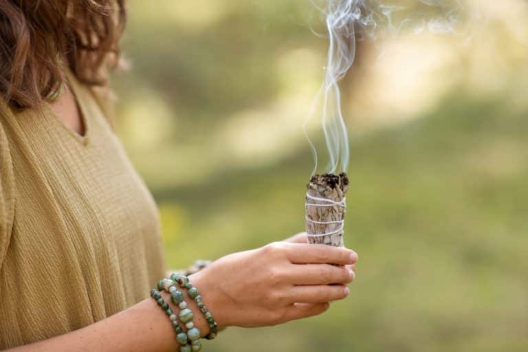 comment-devenir-une-sorciere-blanche