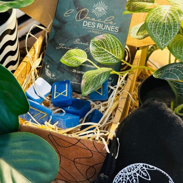 runes en résine colorées